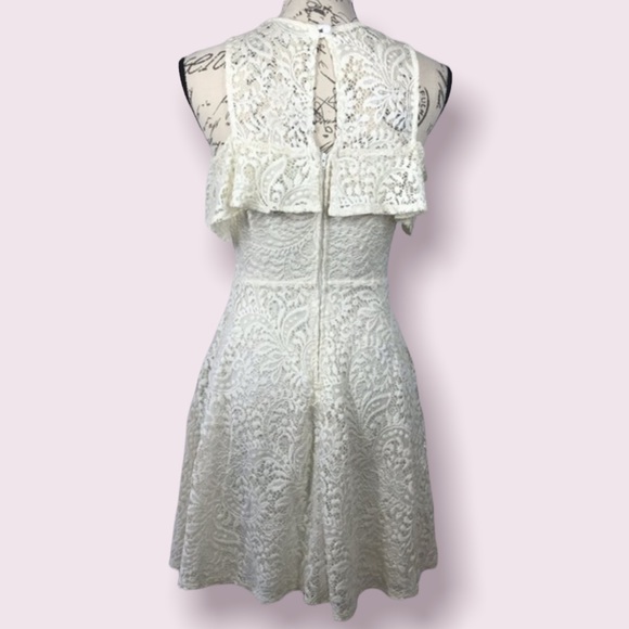 B Darling, Lace Dress, Size 5/6 - Picture 3 of 16